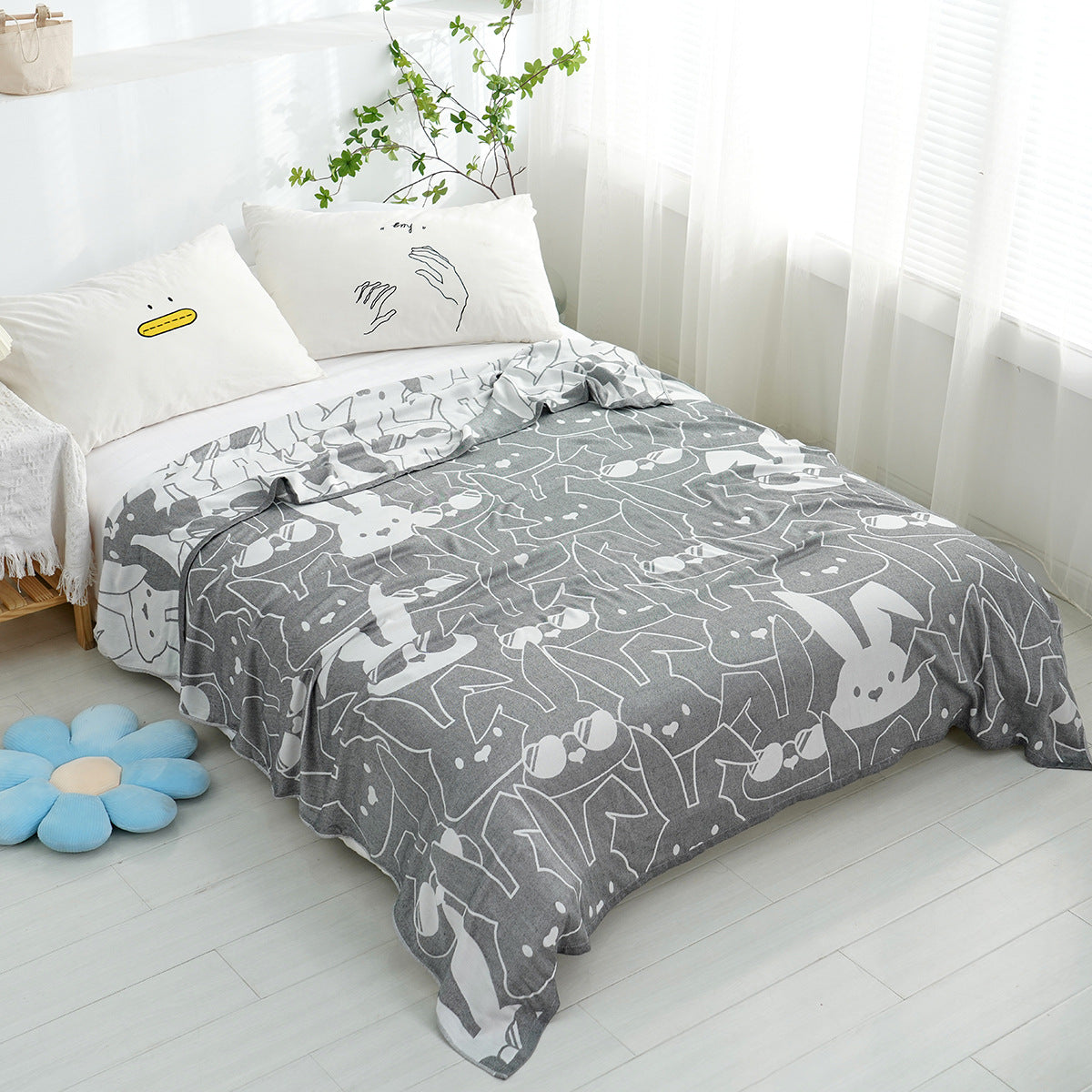 Bamboo Fiber Summer Blanket with Floral Design